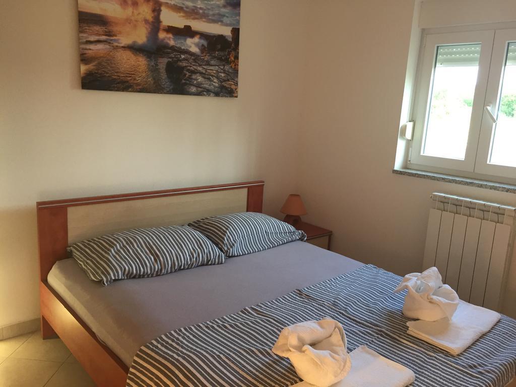 Sunny Rock Volme Apartments Banjole Luaran gambar