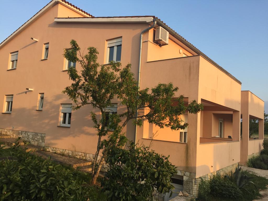 Sunny Rock Volme Apartments Banjole Luaran gambar
